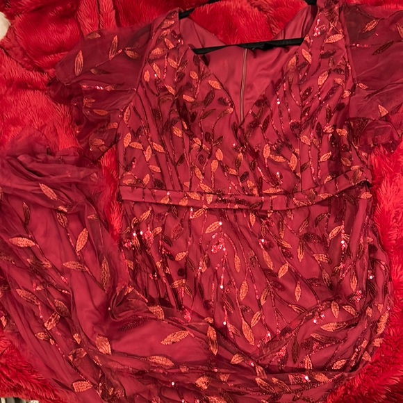 Red Ever Pretty Prom/Formal Dress - Picture 6 of 9